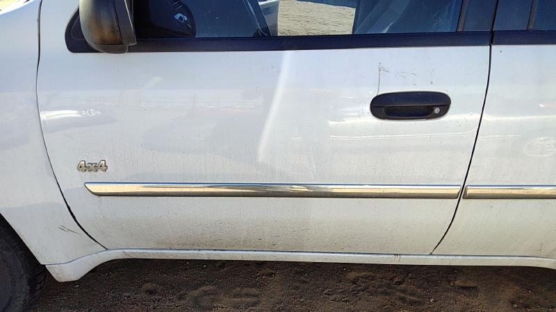 2002-2009 GMC Envoy (short W.b.) Front Door LH