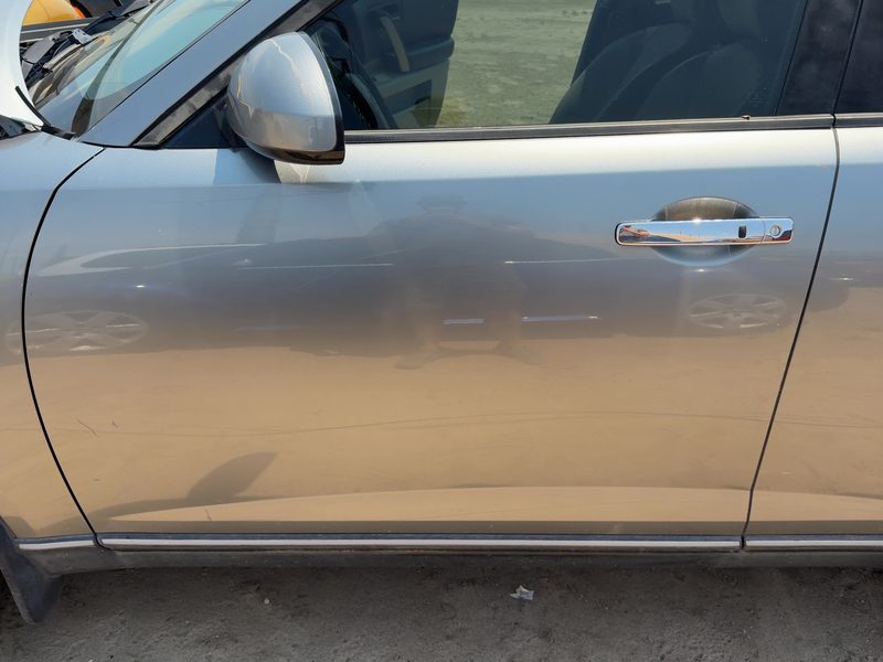 2003-2004 Infiniti FX Series Front Door LH
