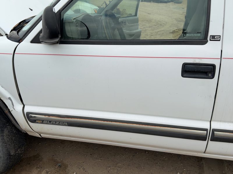 1998-2005 Blazer S10/jimmy S15 Front Door LH