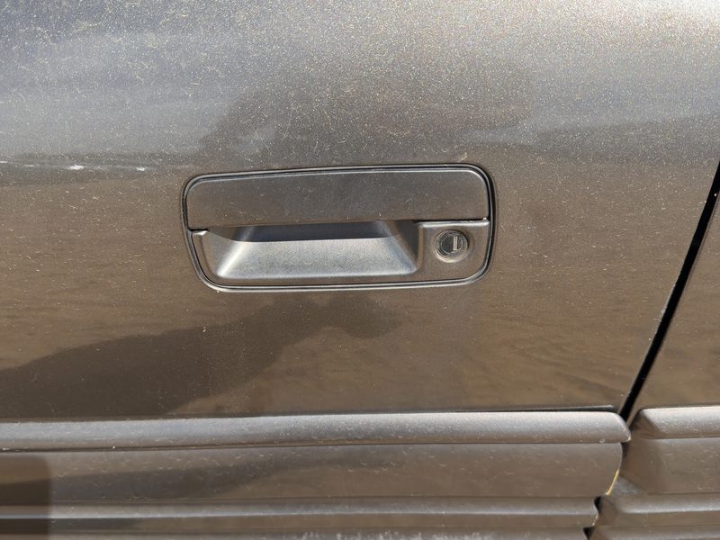 1999 Pontiac Bonneville (80 & Up) Outside Door Handle LH