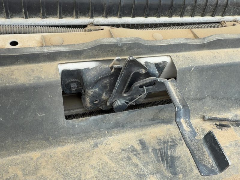 1999-2007 Ford F350 Super Duty Pickup Radiator Support