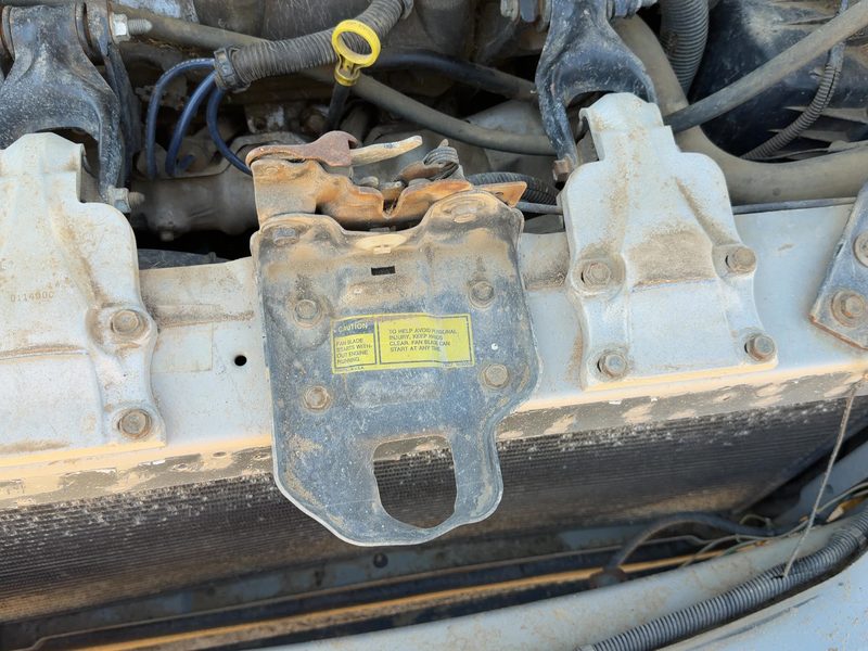 1997-2009 Chevrolet Venture Radiator Support