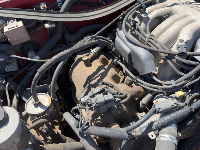 1989-1998 Nissan Pathfinder Cylinder Head RH