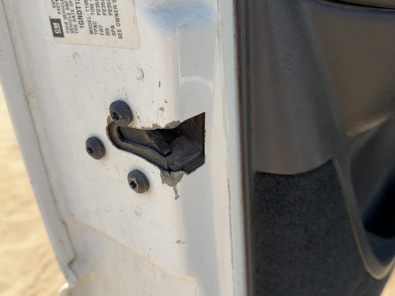 1995-2005 Blazer S10/jimmy S15 Front Door Latch LH