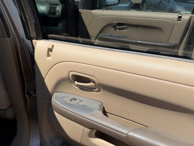 2005 Honda Crv Rear Door Trim Panel RH