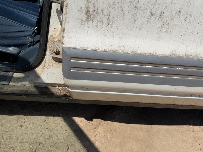 1993 Oldsmobile Eighty-eight (80 & Up) Rear Door Moulding LH