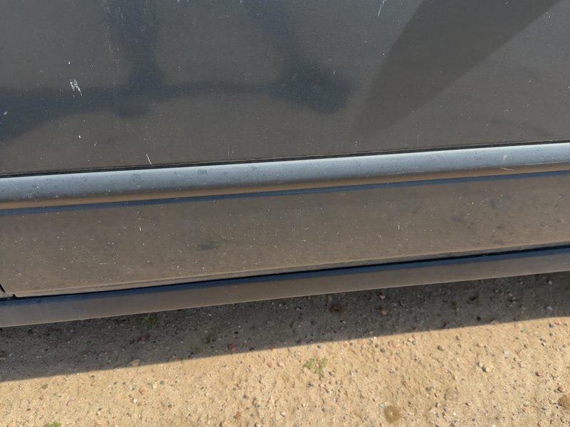1996-2000 Honda Civic (see Also Delsol & Crx) Front Door Moulding RH