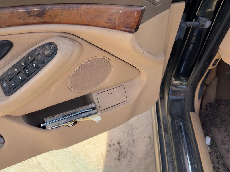 1997-2003 BMW 530i Front Door Trim Panel LH