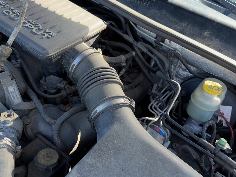 2002-2007 Jeep Grand Cherokee Cylinder Head