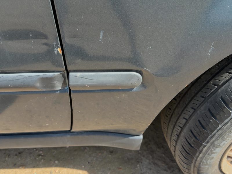 1996-2000 Honda Civic (see Also Delsol & Crx) Fender Moulding RH