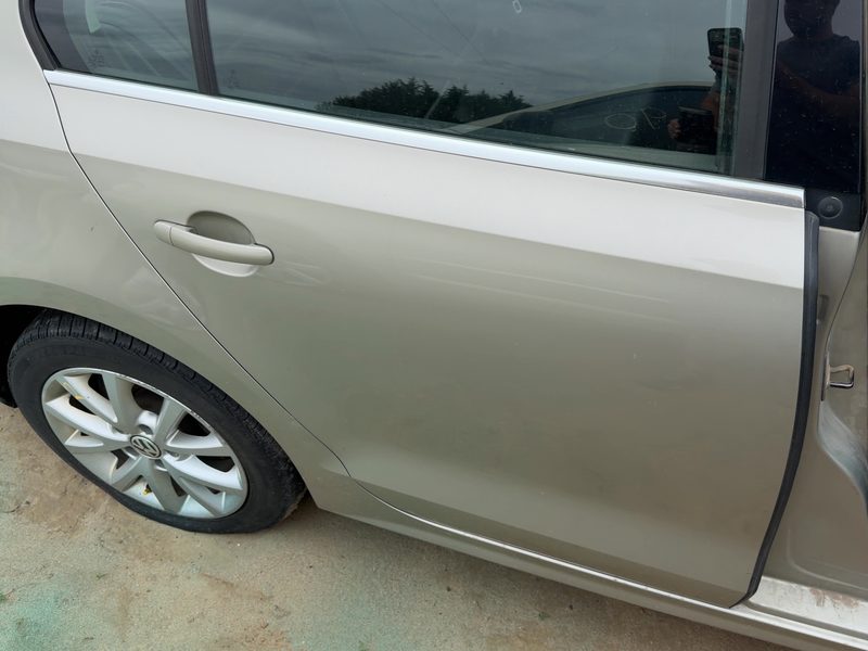2011-2014 Jetta Except Gli Rear Door RH