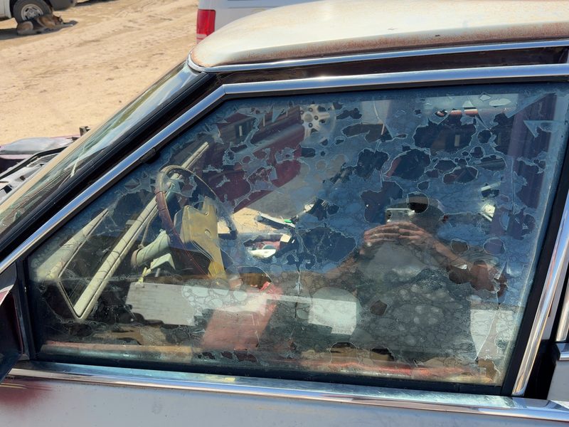 1985-1987 Buick Park Avenue (80&up) Front Door Glass/Window LH