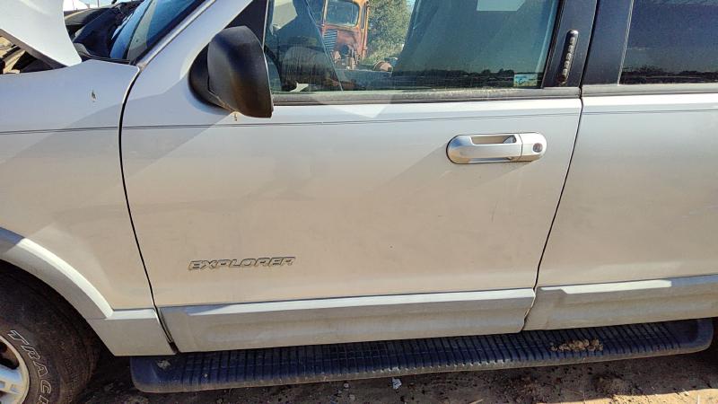 2002-2005 Explorer Front Door LH