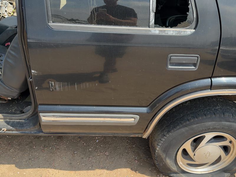 1998-2005 Blazer S10/jimmy S15 Rear Door LH