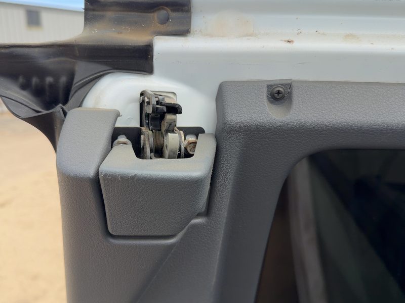 2005-2008 Dodge Dakota (mid-size) Rear Door Latch RH