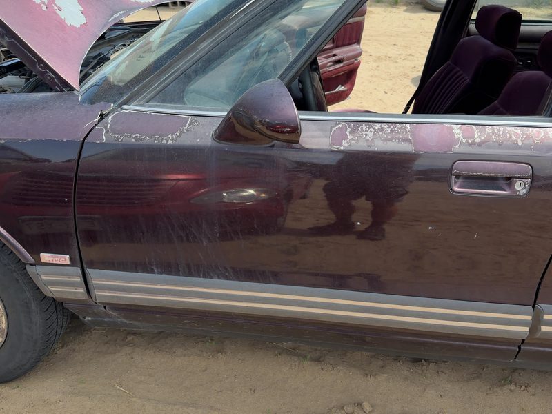 1991-1999 Oldsmobile Eighty-eight (80 & Up) Front Door LH