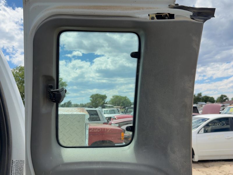 2005-2007 Ford F350 Super Duty Pickup Rear Door Trim Panel LH