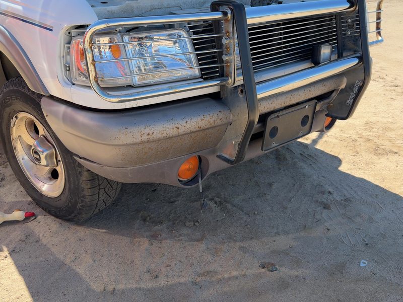 1993-1997 Ford Ranger (small Truck) Front Bumper Assy.