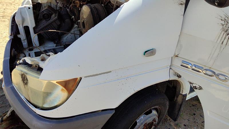 2002-2006 Dodge Van (sprinter 3500) Fender LH