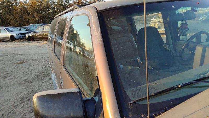 1988-2002 Chevy/gmc Suburban 1500 Series Front Door RH