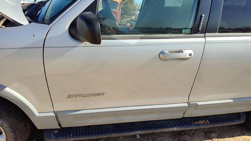 2002-2005 Explorer Front Door LH