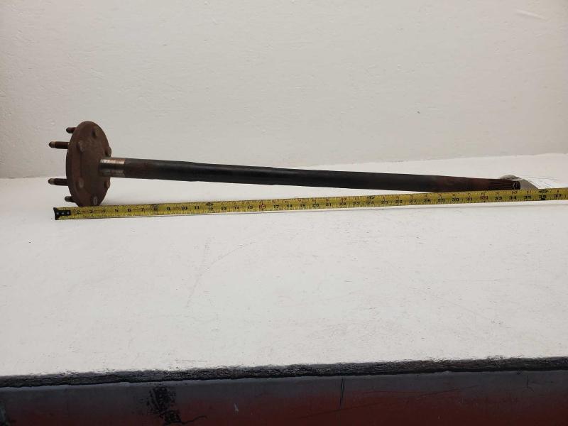 1999-2004 Chevrolet 1500 Silverado Pickup Axle Shaft LH