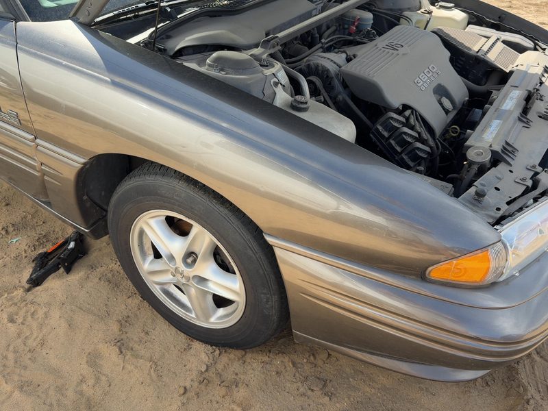 1996-1999 Pontiac Bonneville (80 & Up) Fender RH