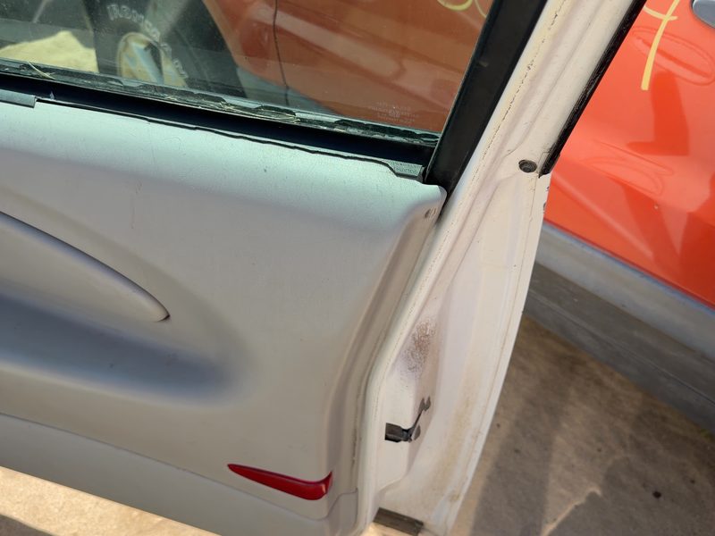 2006-2007 Monte Carlo Front Door Trim Panel RH