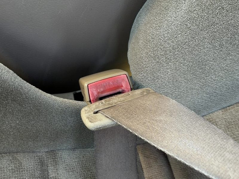 2003-2009 Kia Sorento Front Seat Belt LH
