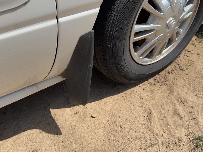 2005 Buick Lesabre (80 & Up) Fender Moulding RH