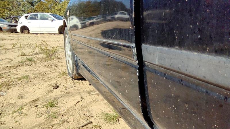1999-2002 Infiniti G20 Front Door LH