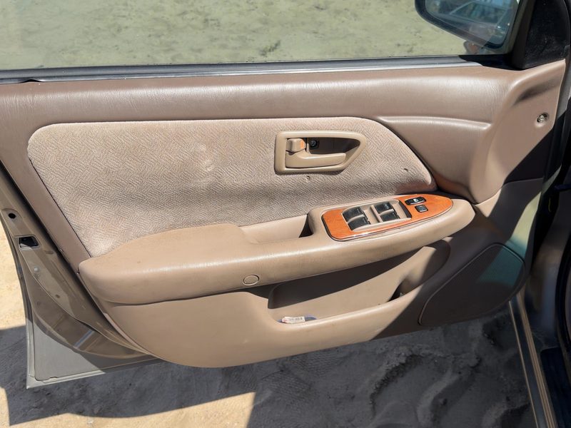 1997-1999 Toyota Camry Front Door Trim Panel LH