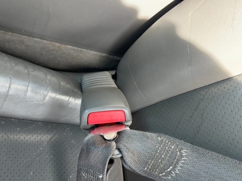 1998-2004 Cadillac Seville Front Seat Belt LH