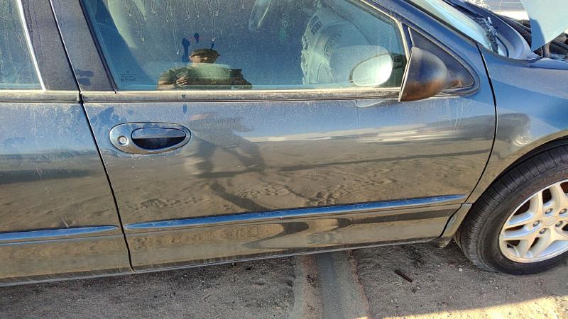 1998-2004 Dodge Intrepid Front Door RH