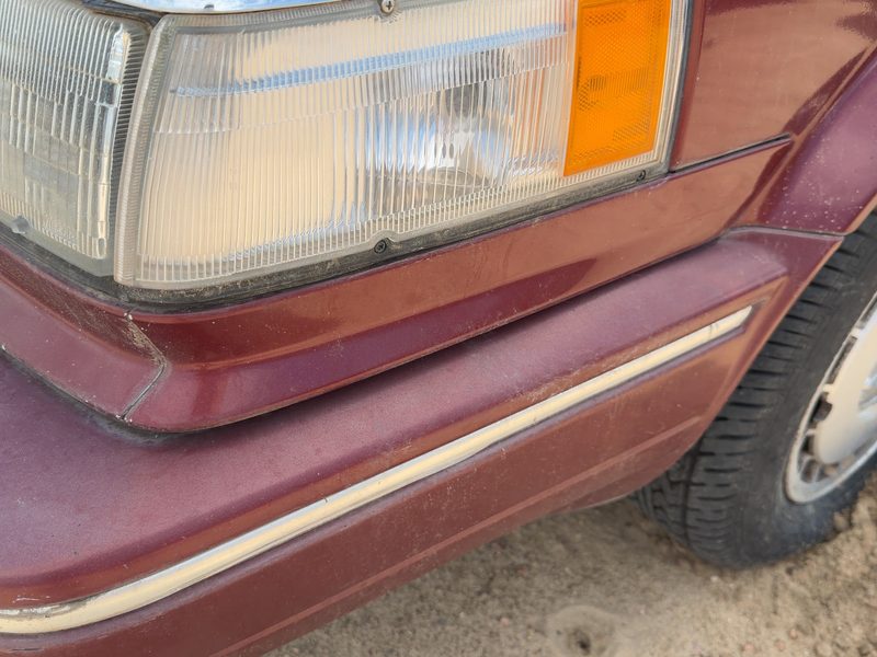 1987 Nissan Maxima Fender Moulding LH