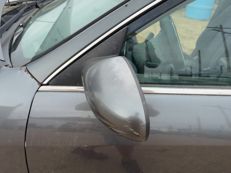 2005-2006 Nissan Altima Door Mirror LH