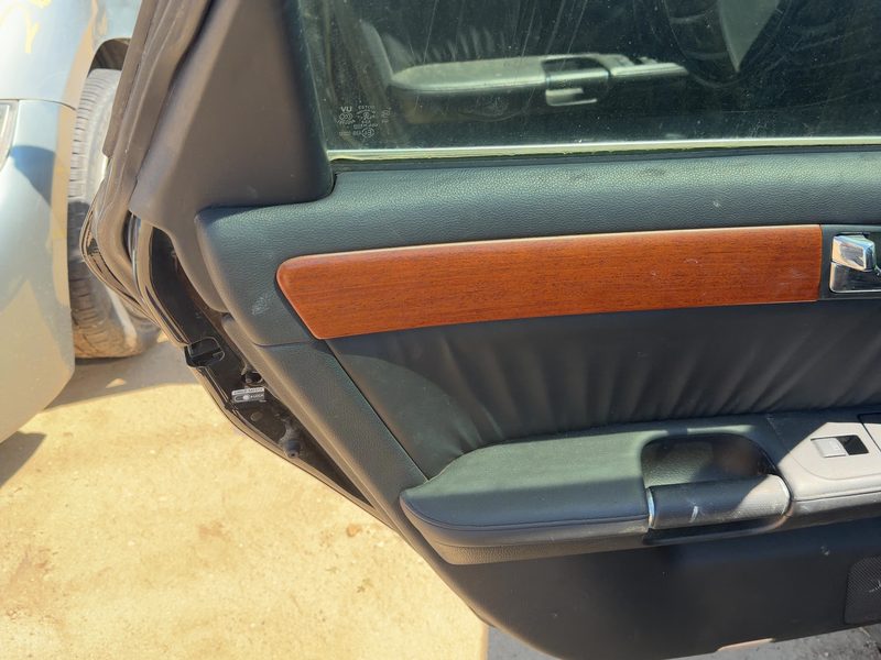 2006-2007 Infiniti M35 Rear Door Trim Panel LH