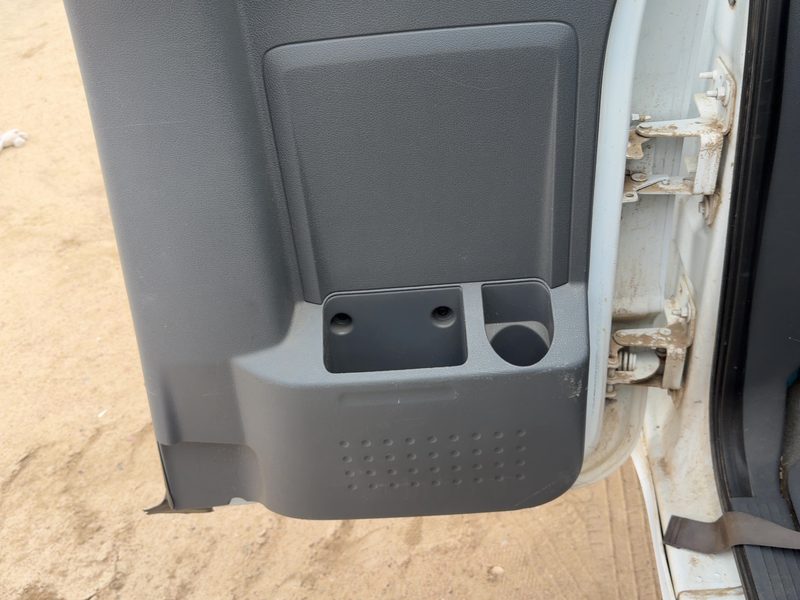 2005-2007 Dodge Dakota (mid-size) Rear Door Trim Panel RH