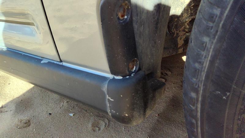 2004 Mitsubishi Eclipse Fender Moulding RH