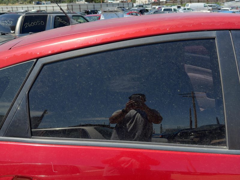 2004-2009 Toyota Prius Rear Door Glass/Window RH