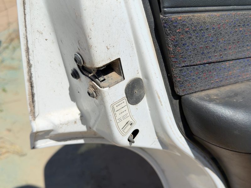 1995-2005 Blazer S10/jimmy S15 Rear Door Latch LH