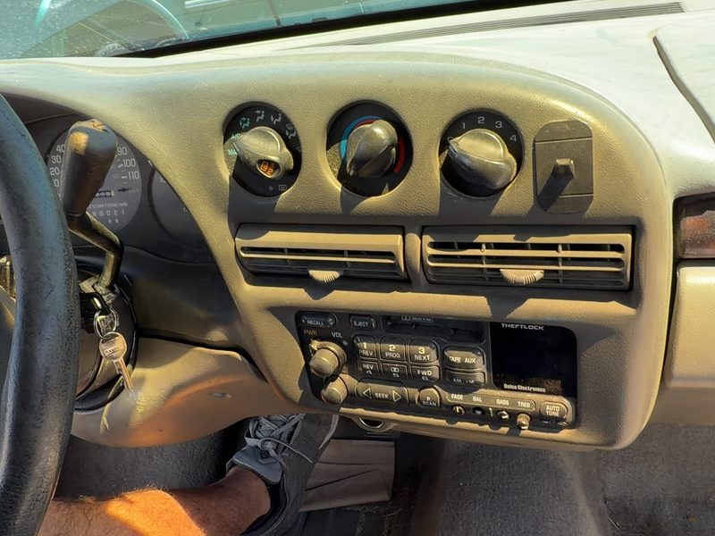 1995-2001 Lumina (also See Lumvan) Dash Panel