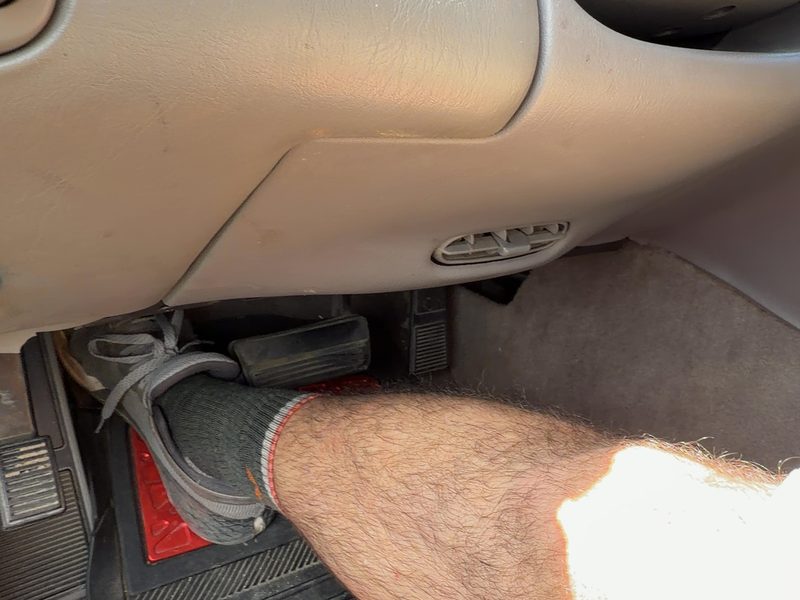 2001-2004 Cadillac Seville Dash Panel