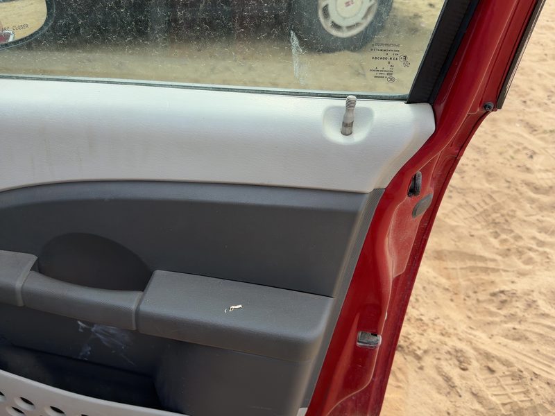 2006-2010 Pt Cruiser Front Door Trim Panel RH