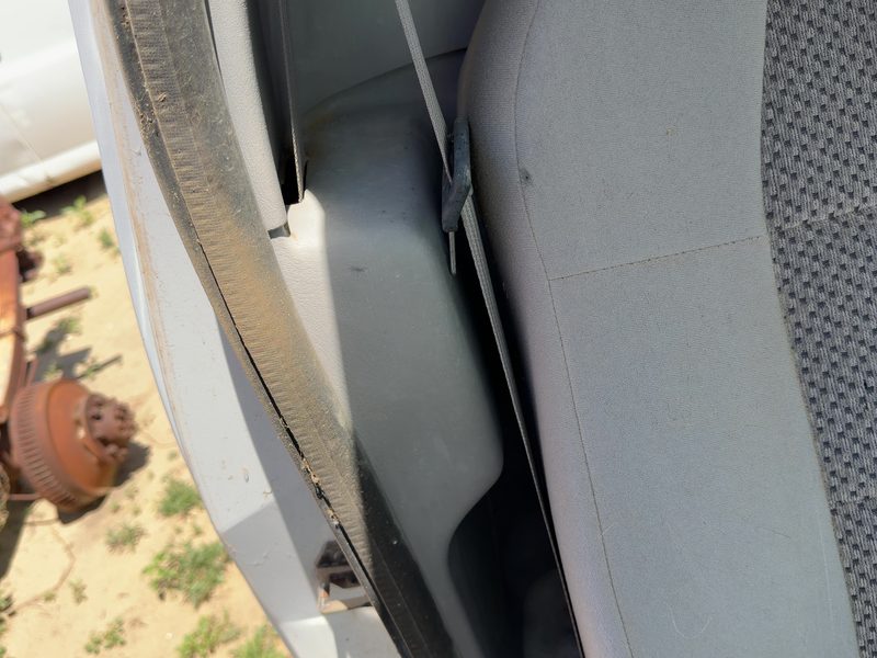 2002-2004 Ford Pickup F150 Series Front Seat Belt RH