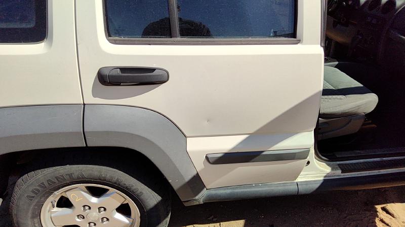 2002-2007 Jeep Liberty Rear Door RH