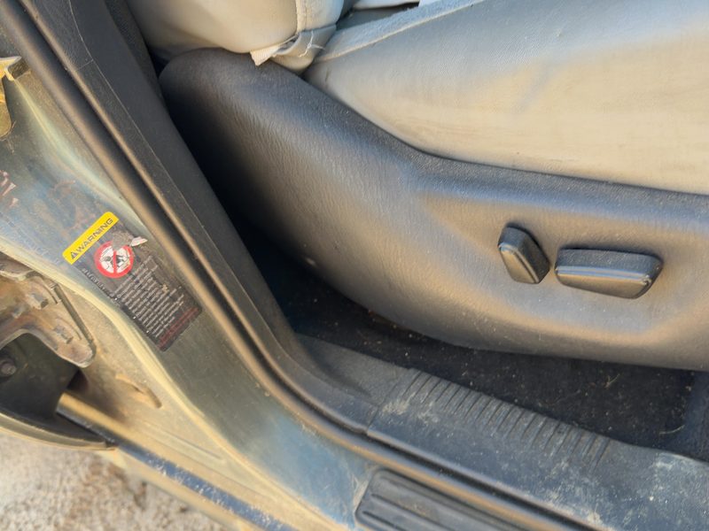 2002 Jeep Grand Cherokee Seat Track RH