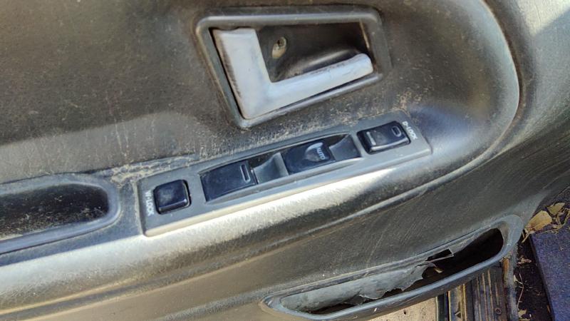 1997 Suzuki Sidekick Door Switch Front