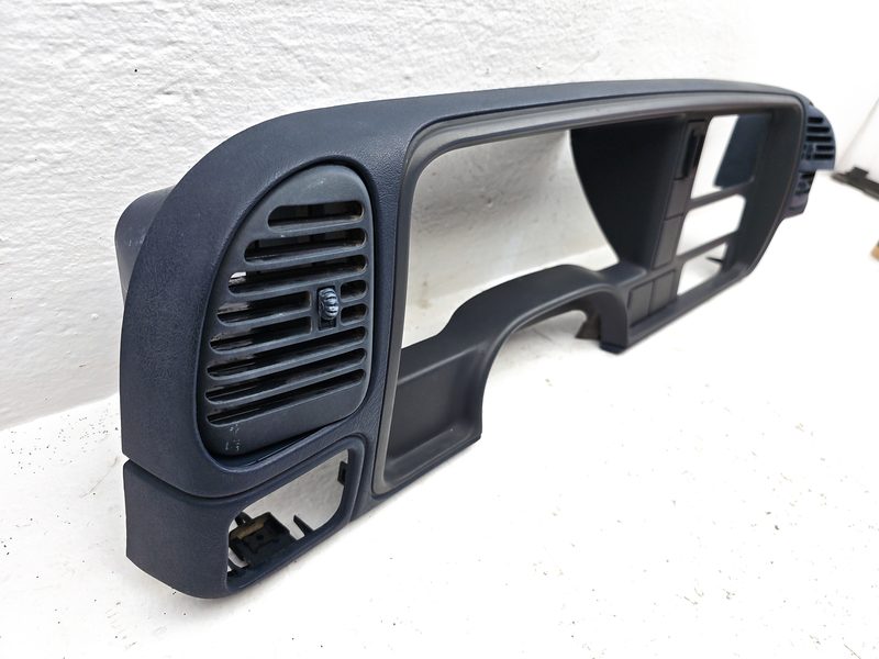 1995-1996 Chevy/gmc Suburban 1500 Series Dash Panel
