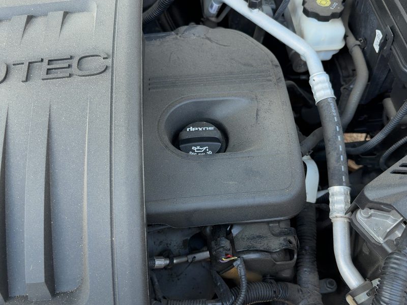 2007-2017 Chevrolet Equinox Engine Cover